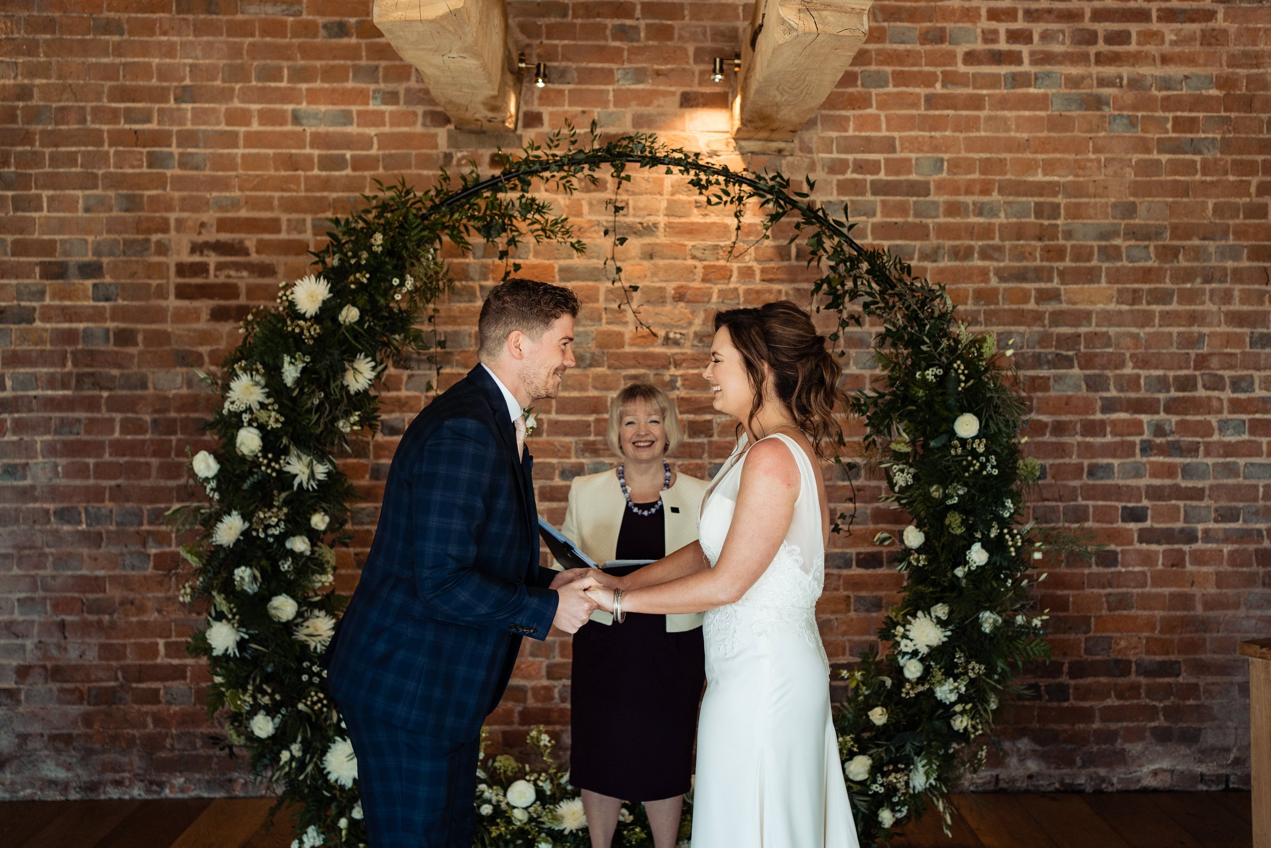 Brickhouse Vineyard elopement 16-1.jpg