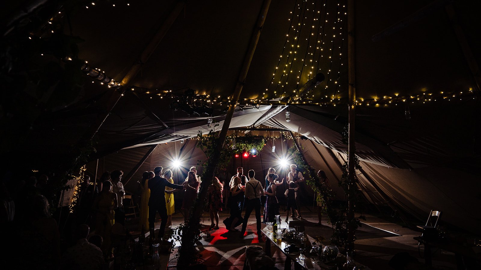 Wedding dancefloor - yeti - devon - wedding 22.jpg