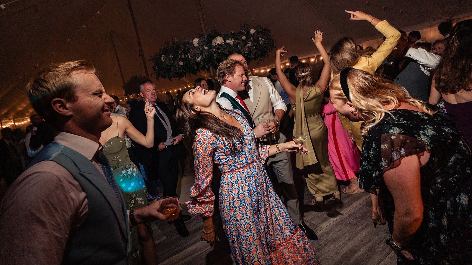 Wedding dancefloor - yeti - devon - wedding 36.jpg
